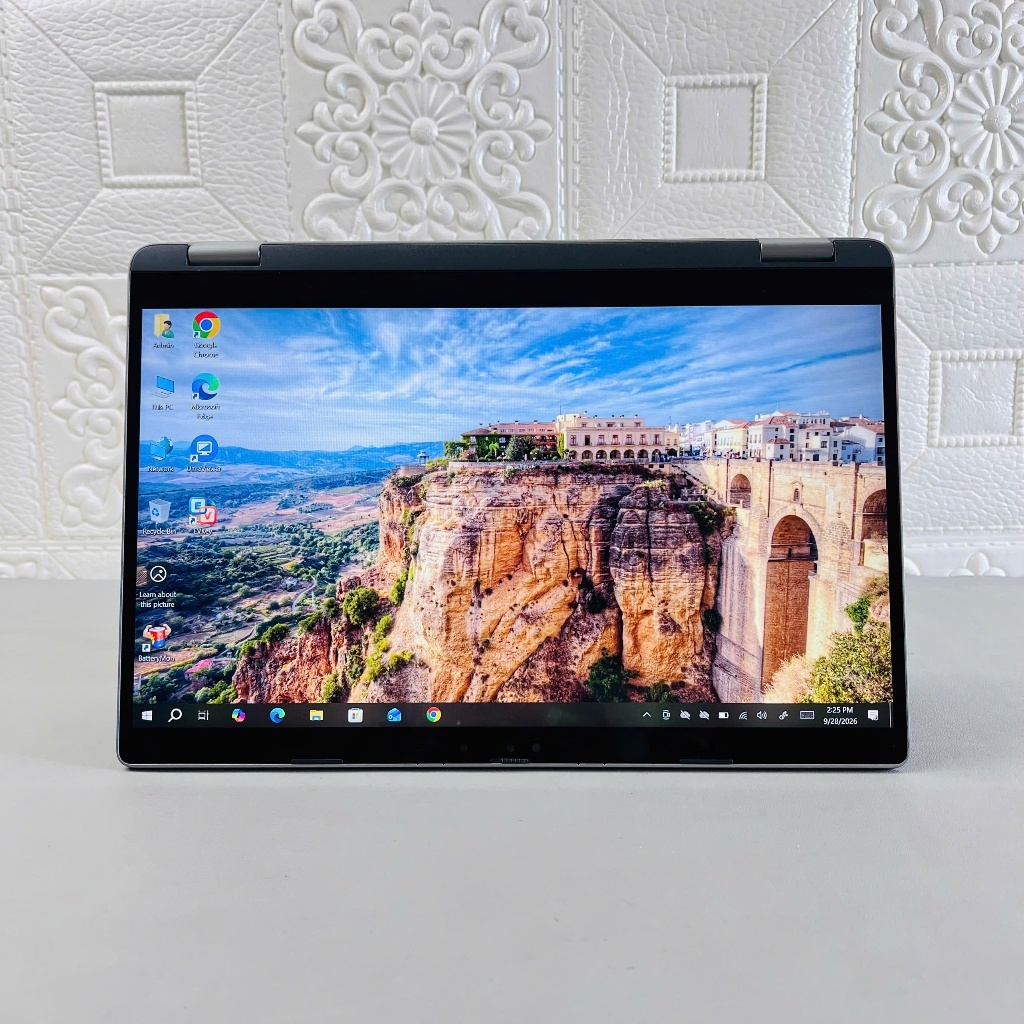 Laptop Dell Latitude 5340 2in1 i5-1345u, ram 16GB, SSD 256GB/512GB, màn 13.3" FHD cảm ứng gập 360