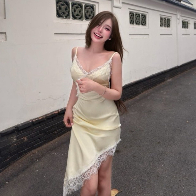 ALANA - Luna Dress | Đầm lụa dây phối ren tà xéo - Form chuẩn- Thiết kế tinh tế, phong cách thời tra