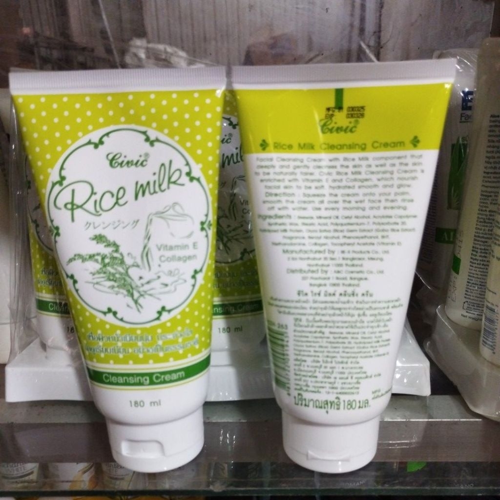 Sữa rửa mặt Rice milk hãng Civic 180ml