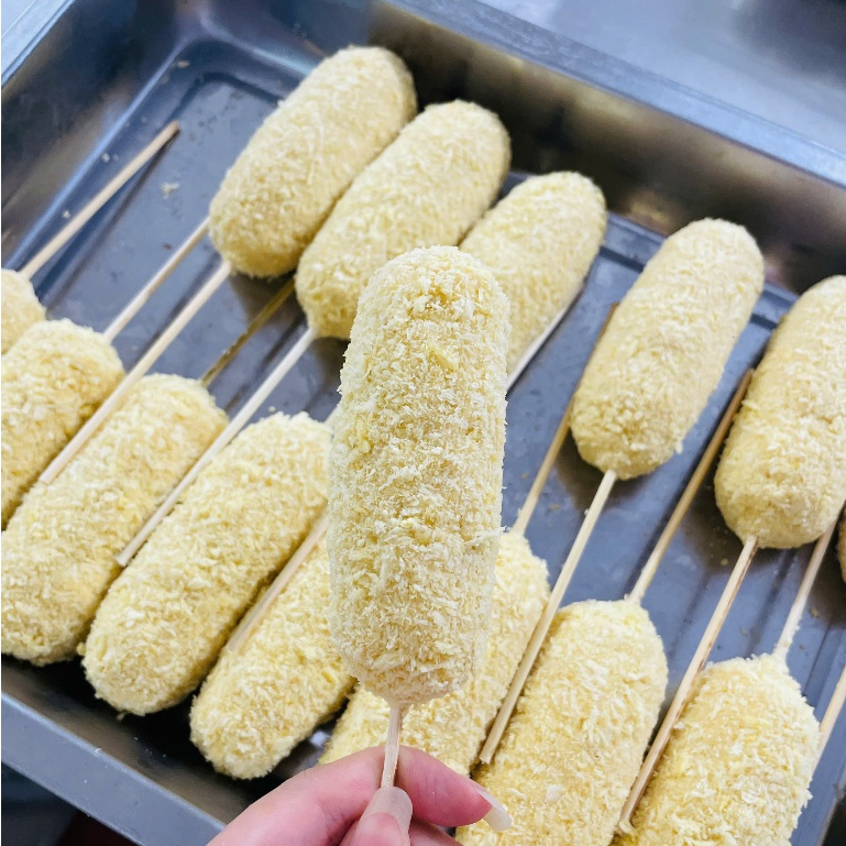 HOTDOG XÚC XÍCH PHÔ MAI CHIÊN XÙ 10 CHIẾC