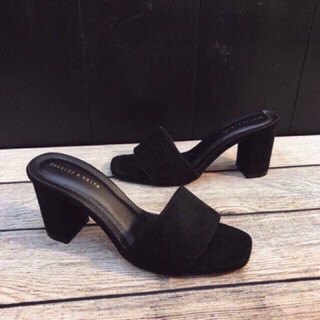 Guốc cao gót vuông 5p quai bản ngang da lộn