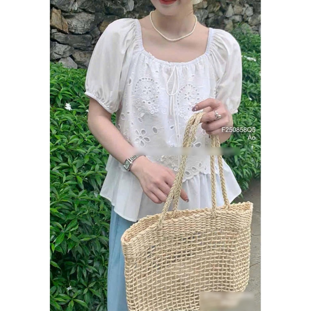 Áo kiểu tay ngắn hai tầng phối ren thêu TOMBI SHOP