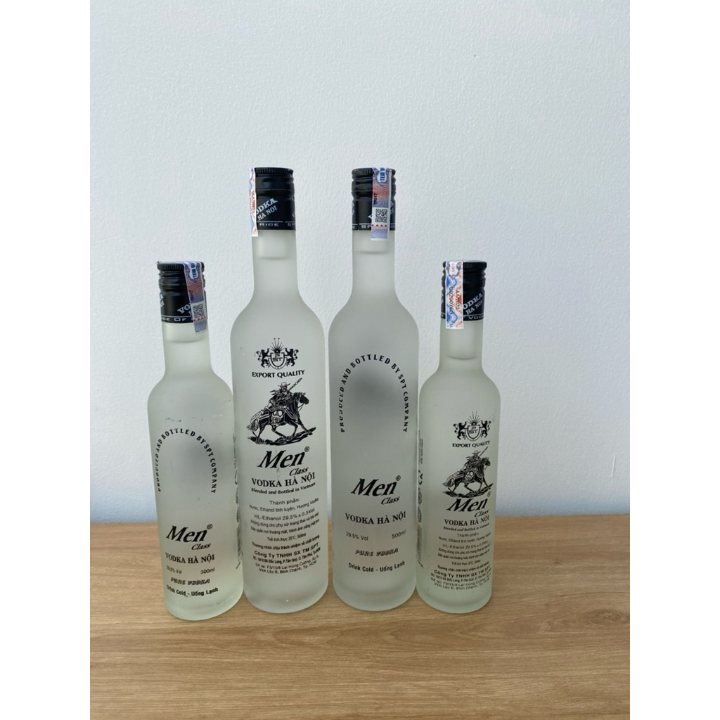 Ruou VODKA Hà Nội MEN CLASS 29.5% -Chai Mờ ( Sương Mù)