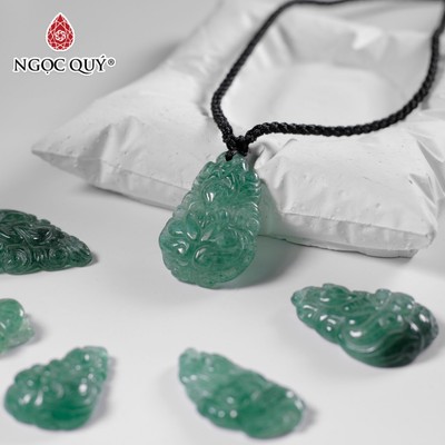 Mặt dây chuyền hồ ly 9 đuôi thạch anh dâu xanh hợp mệnh Mộc & Hỏa - Ngọc Qúy