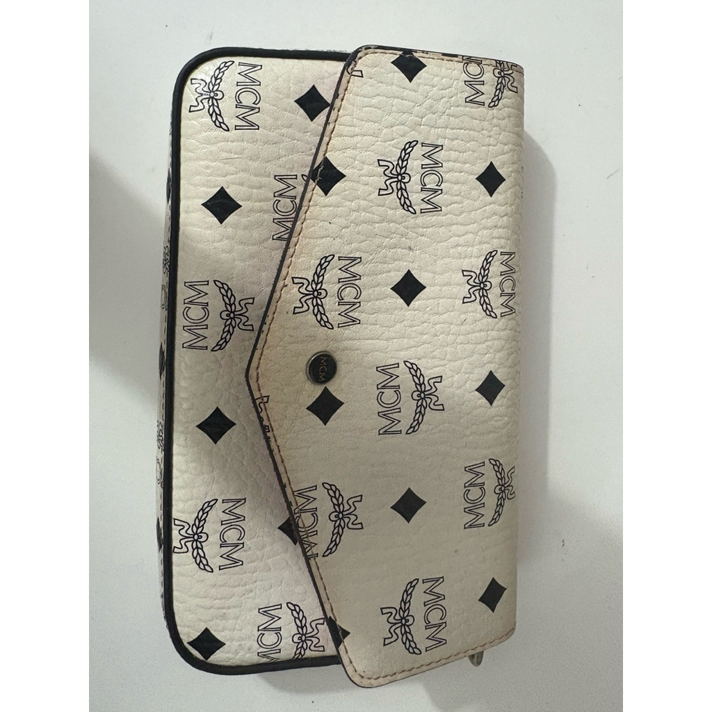 túi ví clutch mcm bên trong lót nhung siêu đẹp sang chảnh cho các chị em