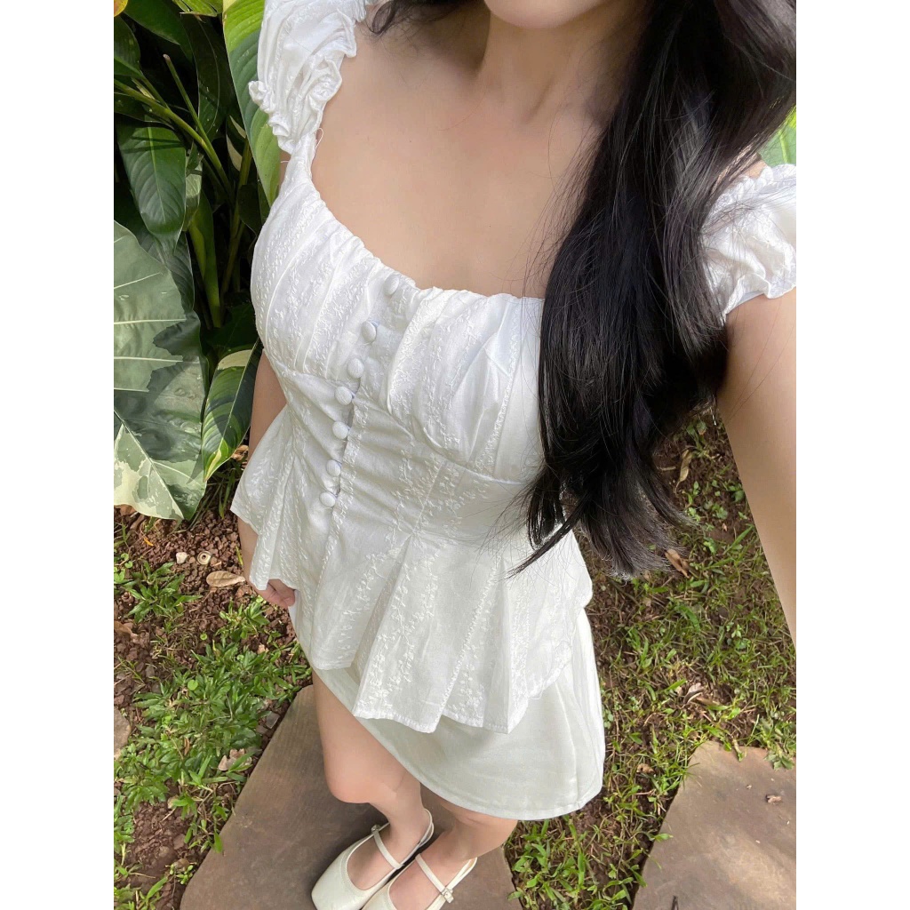 ÁO ÔM XÒE CÓ TAY ,Phối nút bọc , lưng chun ,có mút , may 2 lớp ,size SML ( A110) | BigBuy360 - bigbuy360.vn
