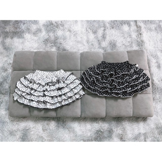 Chân váy chấm bi 5 tầng bồng bềnh có quần trong cho bé gái