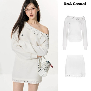   DEAL MỞ BÁN  Set nỉ nữ lệch vai dài tay chấm bi + chân váy A dáng ngắn DoA Casual  set bộ thu đông thời trang cho nữ 