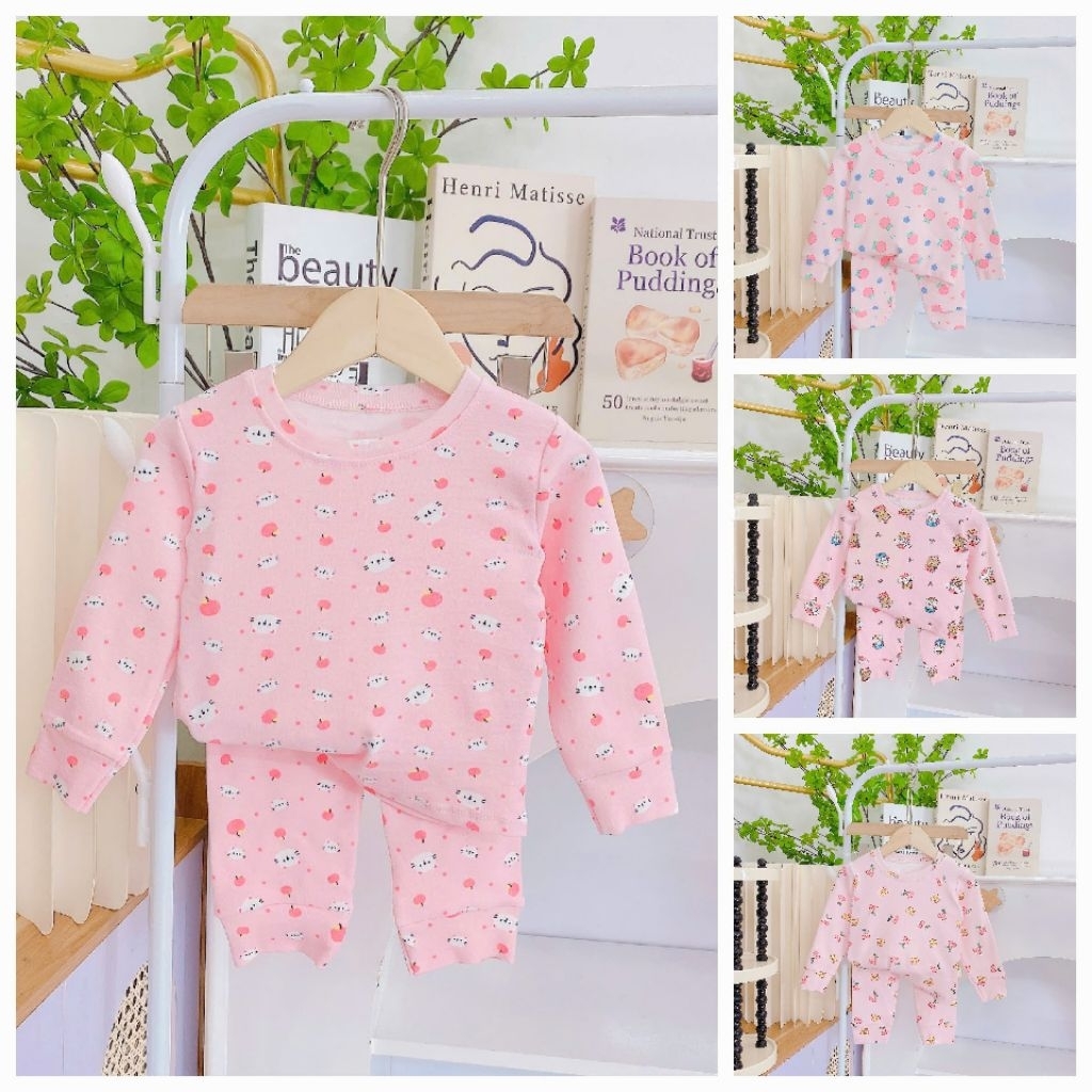 1 Bộ quần áo thu đông dày dặn ấm cho bé