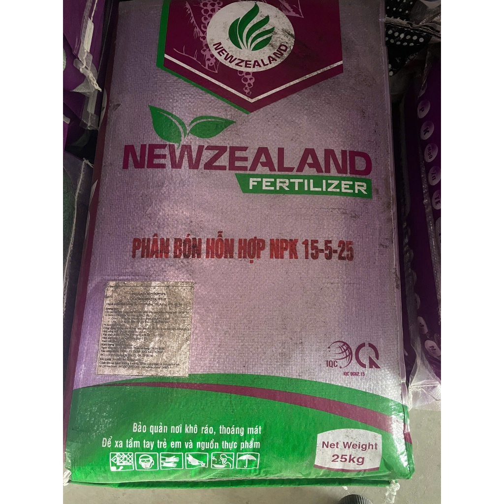 1kg phân bón NPK 15-5-25 1 màu Tím Newzealand tách lẻ từ bao 25kg