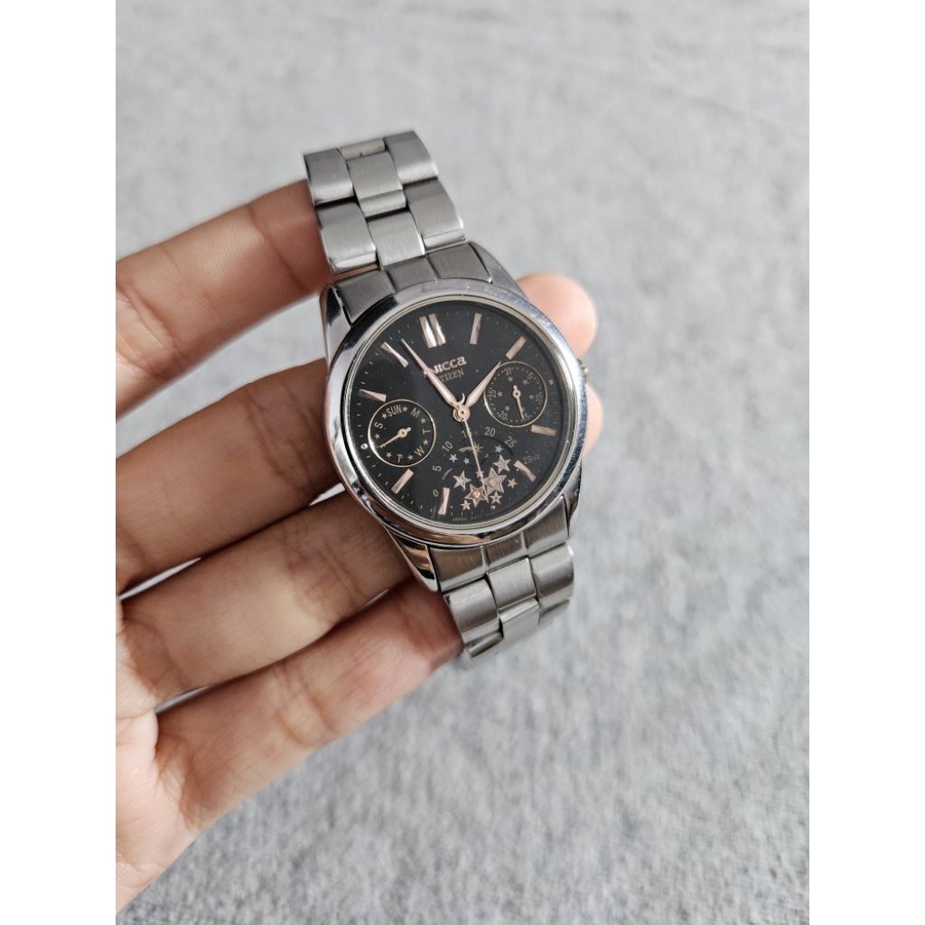 Đồng hồ Si Citizen Wicca