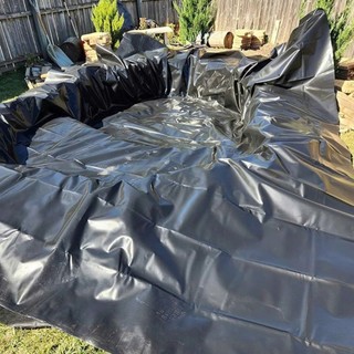[ Bán theo m2 (1m x 1m) ][ 0.3mm độ dầy ]Bạt lót hồ HDPE bạt chống thấm độ dày 0.3mm ( 3 Zem ). Lót hồ nuôi cá, cá koi