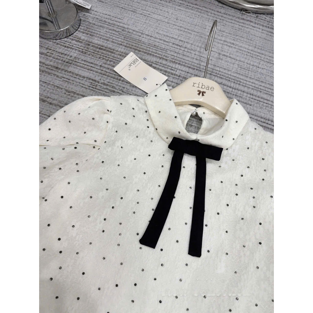 Set Áo Đũi Cổ Sen Chấm Bi Tay Vạt Chéo Đính Nơ Đen Kết Hợp Chân Váy Tơ Lưới Tiểu Thư, Đi Chơi , Đi Cafe Đều Hợp -Lollaye | BigBuy360 - bigbuy360.vn