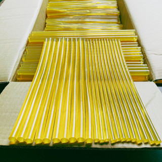 1KG Keo Nến Vàng Loại Tốt – Keo Siêu Dính, Dẻo, Đường Kính 1.1cm Dài 30cm – Dán Gỗ, Nhựa, DIY