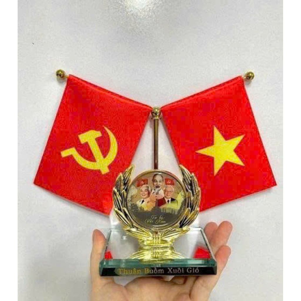 Bộ cờ taplo ô tô Việt Nam - Đảng gắn chữ 'Tôi yêu Việt Nam' hình 3 Bác