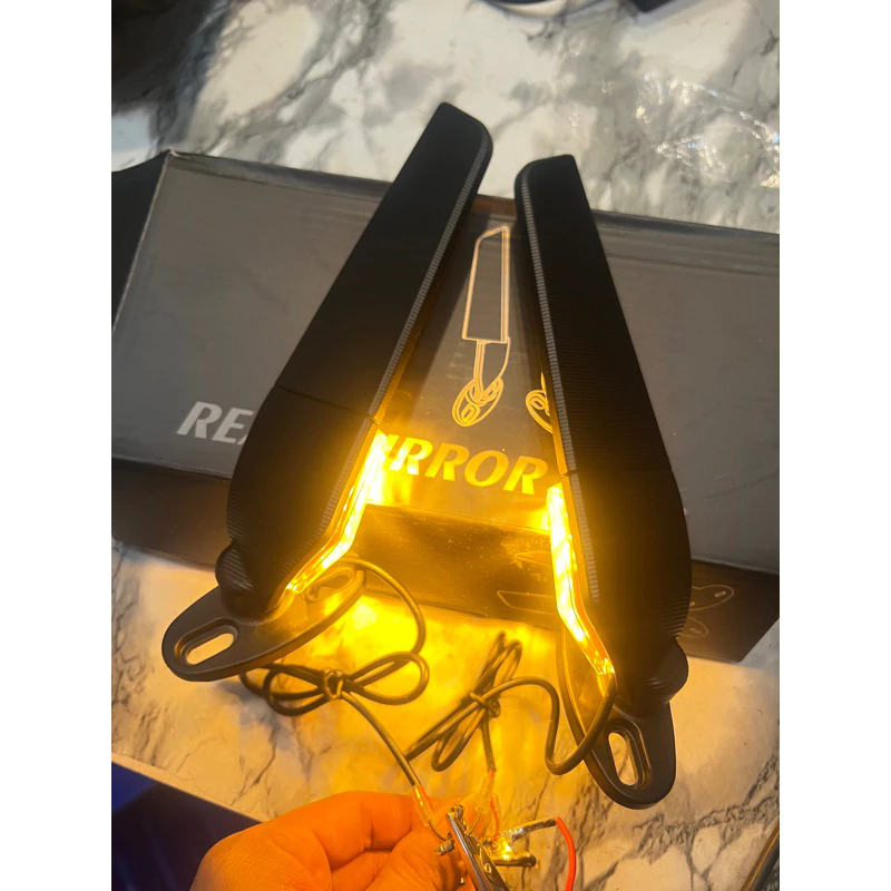 Kính hậu gương hậu cánh gió có xi nhan H2 GP bảng to cho R15 R6 R7 R1 CBR150 CBR250 CBR650 CBR1000 G