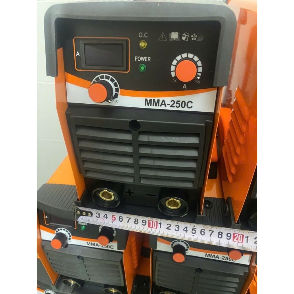Vỏ máy hàn 250C phụ kiện kèm theo như hình
