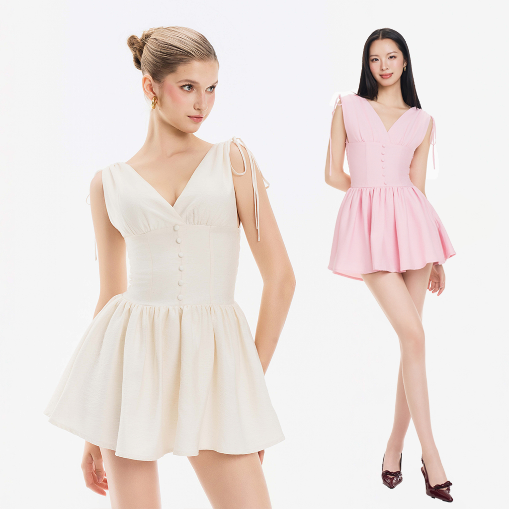 RECHIC Đầm ngắn Mallorie cổ V phối cúc cổ dáng xòe chiết eo sang trọng