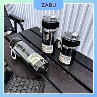  Gia dụng ZADU Bình nhựa đựng nước Muji trong suốt 350ml 550ml 800ml cao cấp có nắp chống tràn và quai đeo silicone 