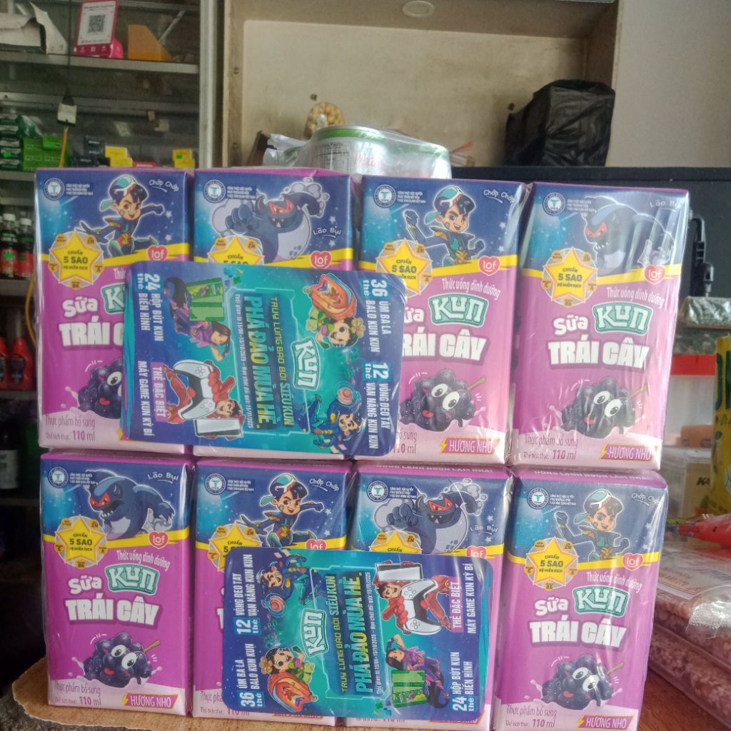 Thùng sữa kun 110ml vị nho
