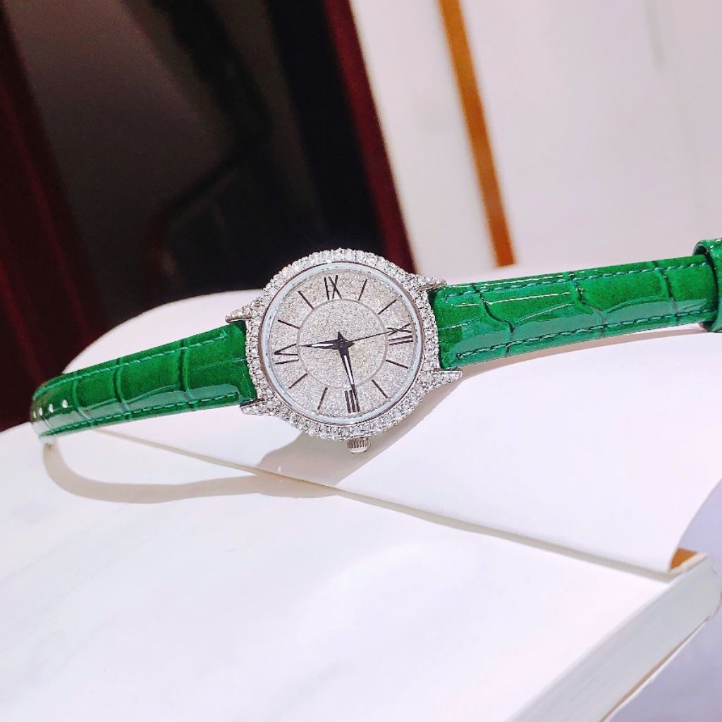 [Chính Hãng 100%] Đồng Hồ Nữ Jenoti 2082 Máy Quartz (Pin) Kính Khoáng Mặt Siz 32mm Dây Da Fullbox