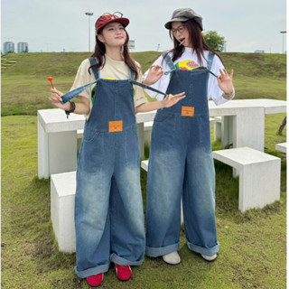 [SẢN PHẨM MỚI] Yếm Jeans SSS.A Form Unisex Túi Rộng Cá Tính | SSSTore.Aesthetic