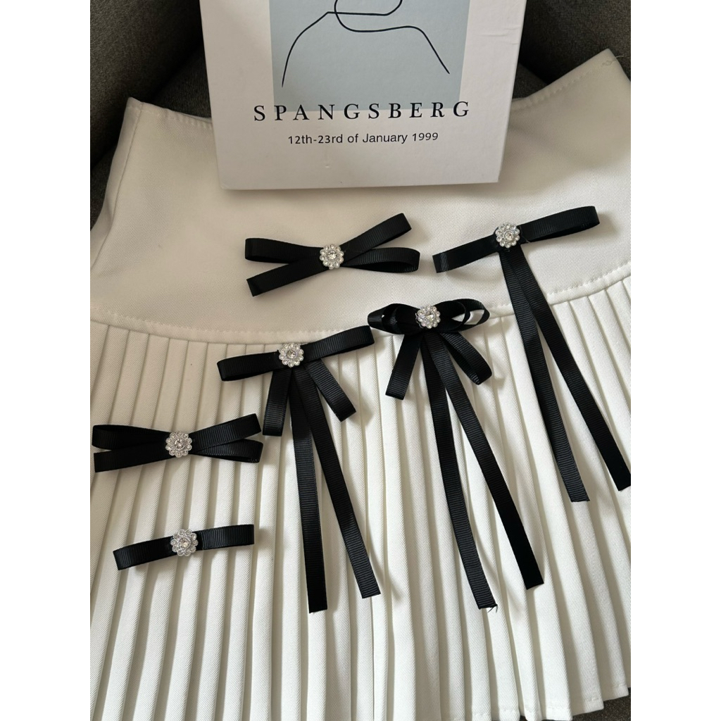 Nơ Handmade khuy đá A30