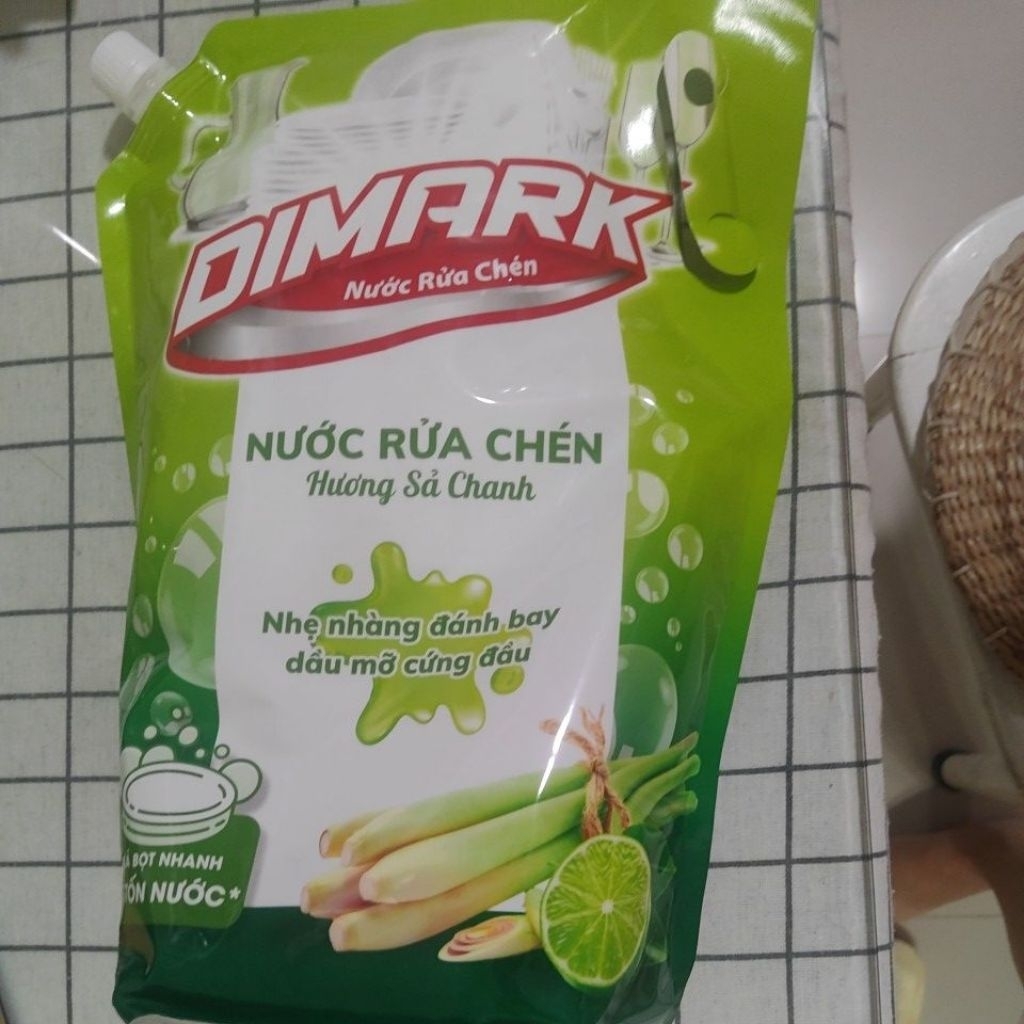 Nước rửa chén chanh xã Dimark.Hương xã chanh sảng khoái rửa chén thư giãn.