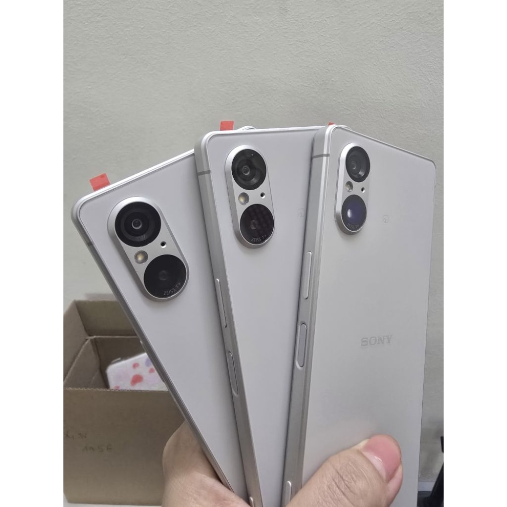 Điện thoại sony 5 mark 5 like new đẹp như mới
