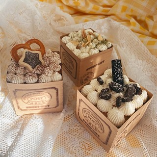 Set 10 khuôn giấy cupcake kraf 6cm ( AKSHOPCAMLE 2400.009)