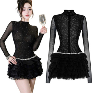  569 - Đầm Lưới Tay Dài Phối Tùng Váy Xoè Tầng Kết Đá Sang Trọng 