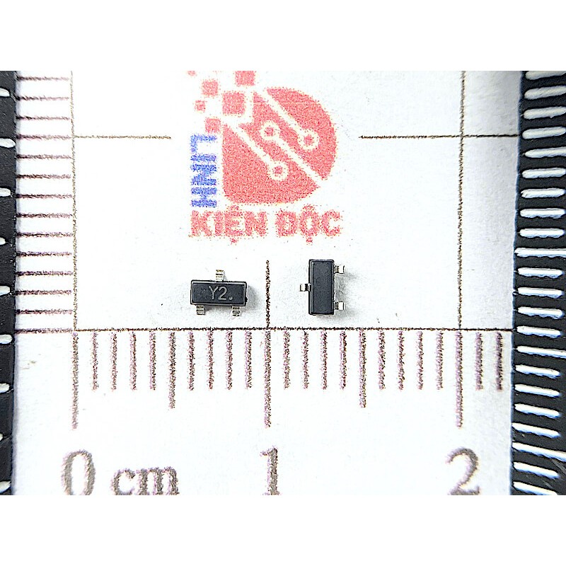 [Combo 50 chiếc] SS8550 (Y2) Transistor PNP 1.2A/25V SOT-23
