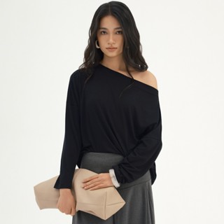 Áo thun trễ vai dài tay form rộng - TA25