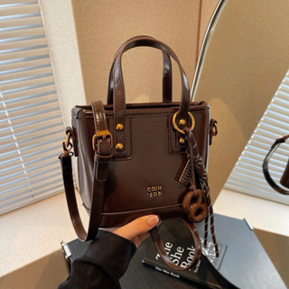 Túi Xách Nữ HB Dáng Tote Mini Size 20 Chất Da Trơn Tặng Kèm Charm Thích Hợp Cho Chị Em Mang Đi Tiệc ,Đi Chơi..