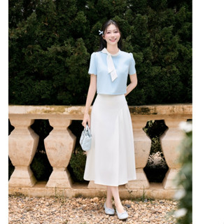  Chân váy dáng lỡ xếp ly chéo Charme 508012 