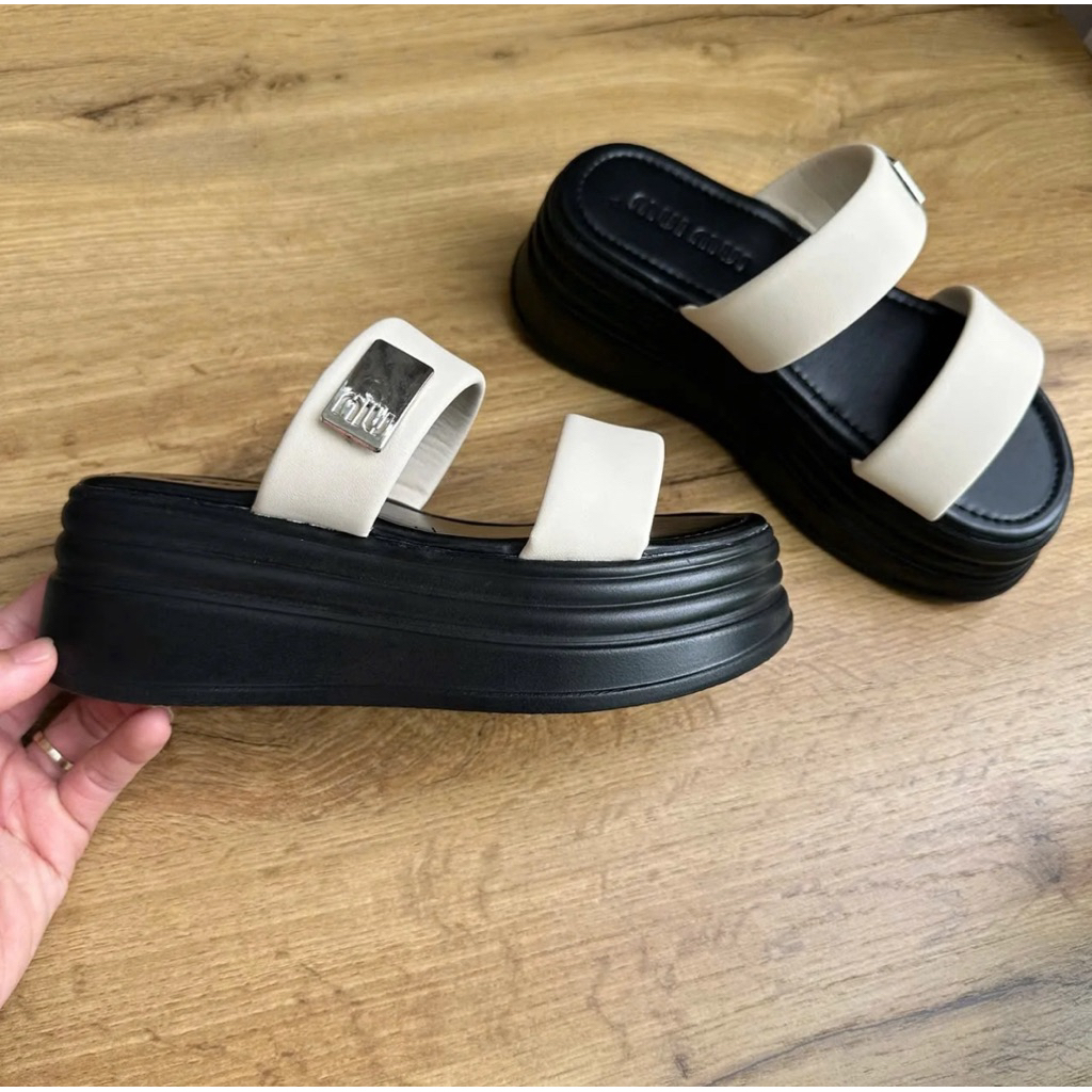 Dép nữ Đế Cao. Quai hai Cầu chất liệu da. Đế xuồng cao 6cm (mẫu 5)