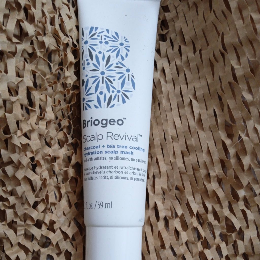 Mặt nạ tóc Briogeo Scalp Revival™ Charcoal + Tea Tree Cooling Hydration Mask for Dry, Itchy Scalp