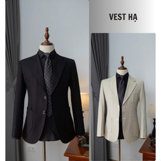 Bộ Vest Nam 2 Cúc Màu Đen/ Màu Kem Chất Liệu Cao Cấp, Giữ Form Dáng, Giữ Màu Tốt Thiết Kế Túi Ốp Tạo Sự Trẻ Trung