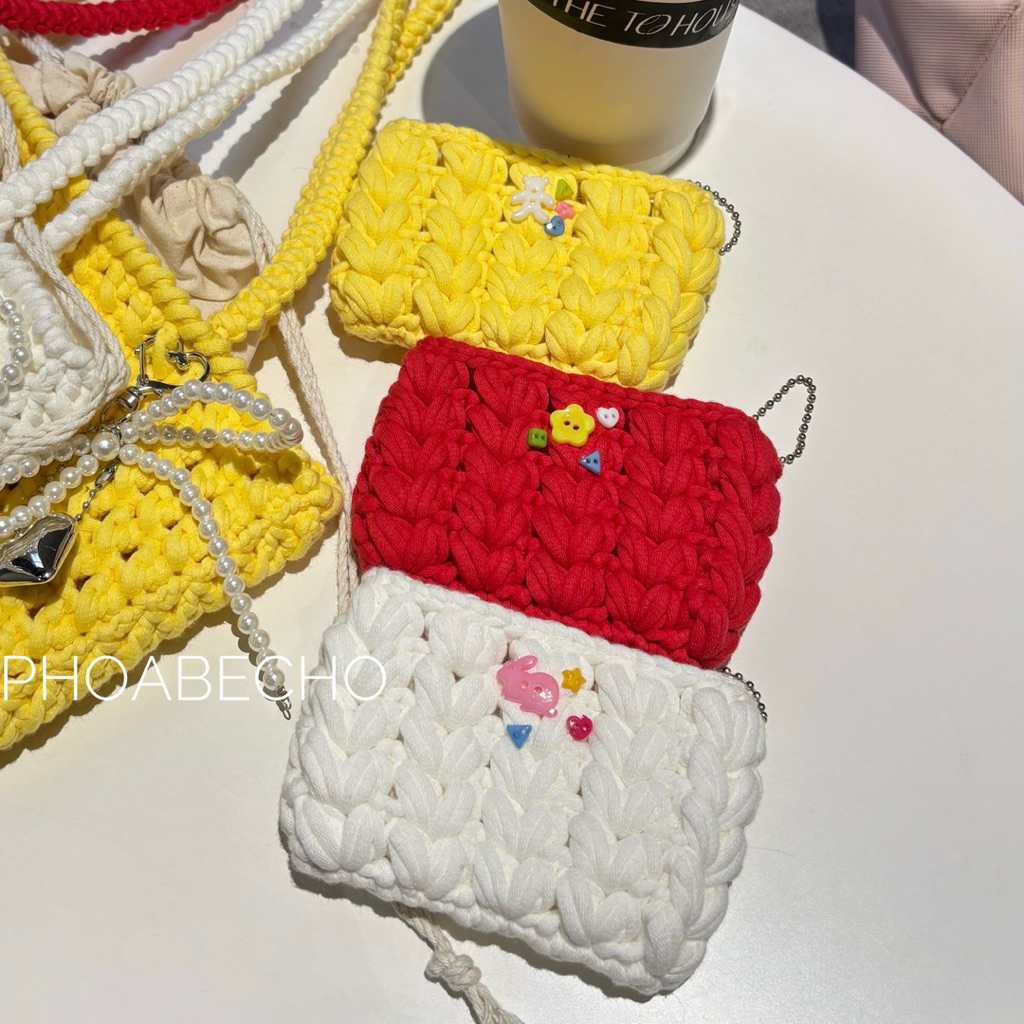 Ví đựng thẻ handmade bằng sợi vải nhiều màu sắc dễ thương, ví len handmade chất liệu mềm dễ sử dụng