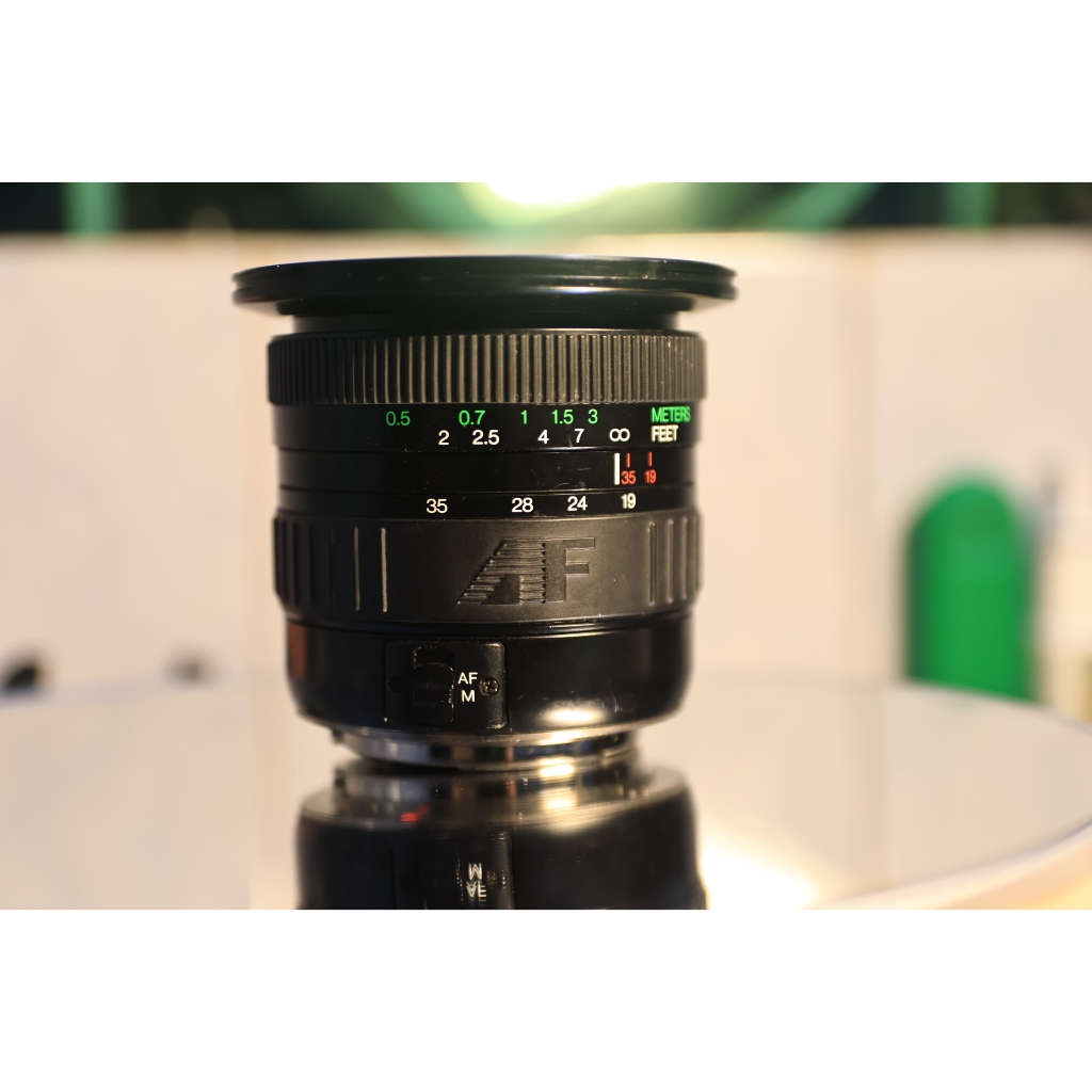 ống kính gốc rộng Canon ef Cosina 19-35mm chụp chống cháy (góc rộng hình ảnh tương đối nét- bi xứt bên trong) - Ống kính Canon EF