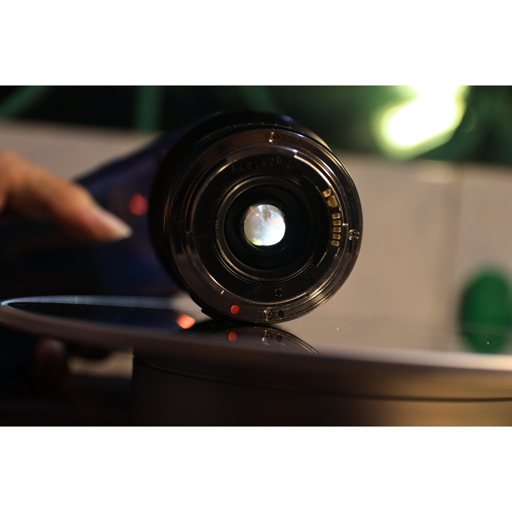 ống kính gốc rộng Canon ef Cosina 19-35mm chụp chống cháy (góc rộng hình ảnh tương đối nét- bi xứt bên trong) - Ống kính Canon EF