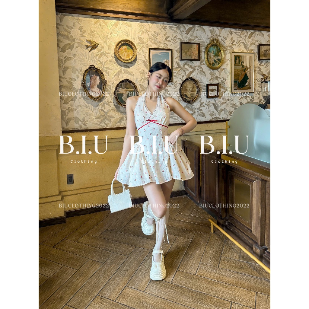 Đầm yếm hở lưng dáng xòe ren ngực họa tiết cherry douyin dễ thương đáng yêu Heu Dress Biu Clothing BB0506 | BigBuy360 - bigbuy360.vn