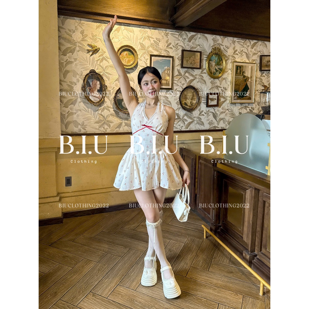 Đầm yếm hở lưng dáng xòe ren ngực họa tiết cherry douyin dễ thương đáng yêu Heu Dress Biu Clothing BB0506 | BigBuy360 - bigbuy360.vn