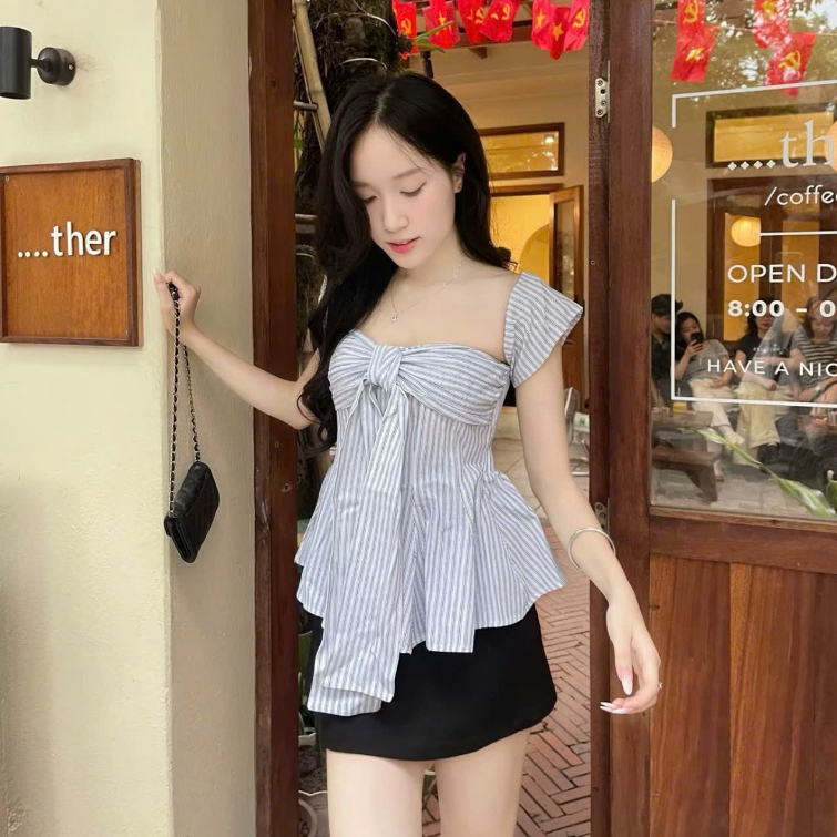 Áo kẻ thắt dây ngực chiết eo tay bo chun có cúc tháo rời IVORY TOP | BigBuy360 - bigbuy360.vn