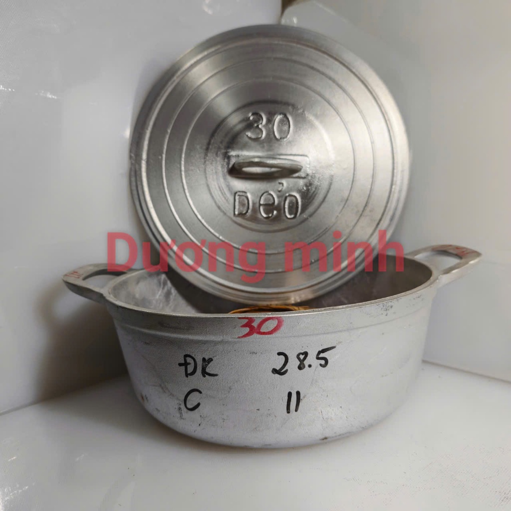 Nồi Gang Kho Cá, Nướng Gà. Nồi gang đúc truyền thống