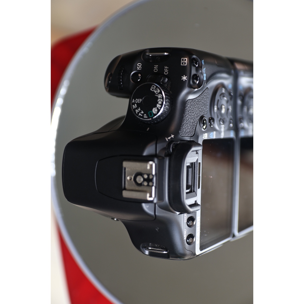 Máy ảnh Canon EOS kiss x2 (tặng pin + sạc) - Phụ-kiện