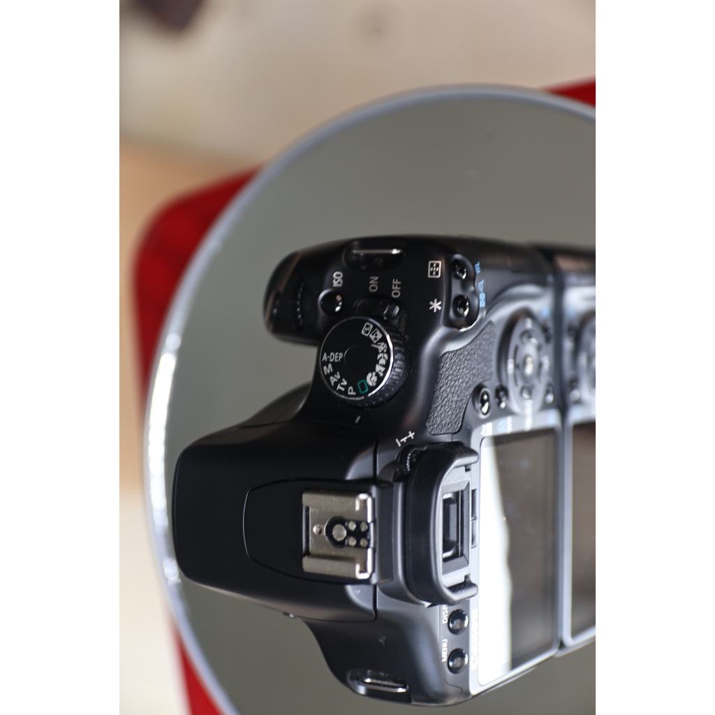Máy ảnh Canon EOS kiss x2 (tặng pin + sạc) - Phụ-kiện