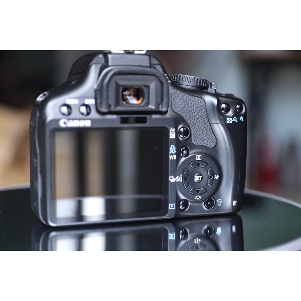 Máy ảnh Canon EOS kiss x2 (tặng pin + sạc) - Phụ-kiện