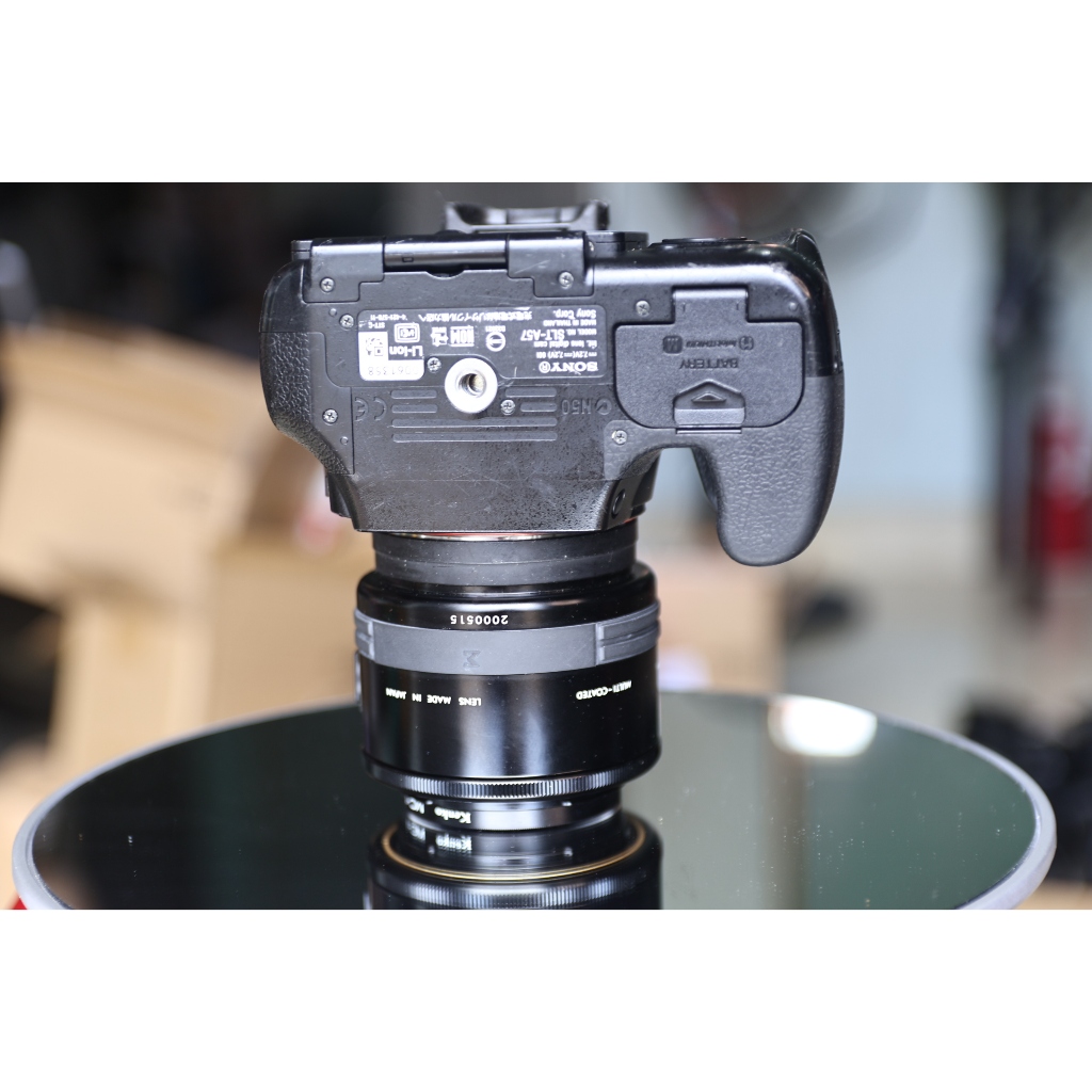 Máy ảnh Sony A57 (Siêu đẹp - màn hình xoay lật) - Ống kính Sony A mount