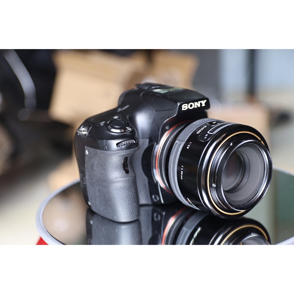 Máy ảnh Sony A57 (Siêu đẹp - màn hình xoay lật) - Ống kính Sony A mount